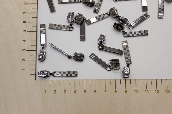 Бегунок к молнии спираль №3 цв.темный никель