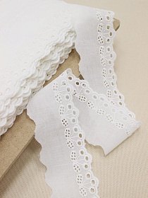 Шитье цв.молочно-белый (общая ширина 54мм, ширина вышивки 25мм), хлопок-100%, батист