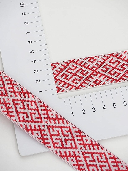Жак.лента 30мм Красный орнамент на белом