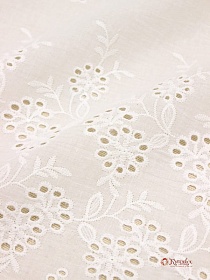 Шитье "Цветочные гроздья по кайме" (фестоны с 2х сторон) цв.молочно-белый, ш.1.34м, батист, хл-100%