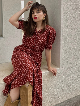 Роскошное платье из штапеля "Розовое очарование"