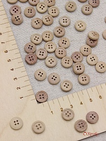 Пуговица дерево без покрытия,11мм, 4 отверстия#018859