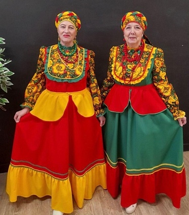 Народный костюм для ансамбля