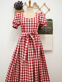 Платье из полульна пестротканного*