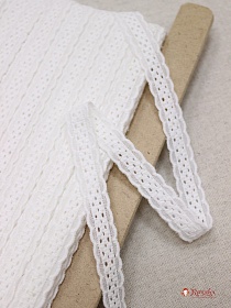 Шитье цв.молочно-белый (общая ширина 16мм, ширина вышивки 16мм), хлопок-100%, батист