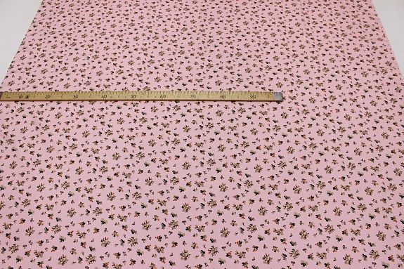 Штапель "Лола" цв.св.розовый с коралловым оттенком, ш.1.44м, вискоза-100%, 90гр/м.кв
