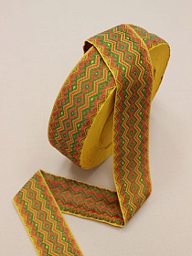 Жак.лента 50мм Красный/зеленый орнаментальный узор на желтом