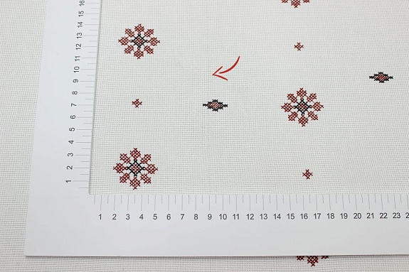 Рогожка "Снежинка (красная на белом)", СОРТ2, ш.1.5м, хлопок-100%, 165гр/м.кв