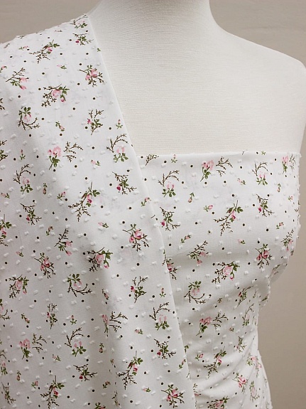 Фактурный хлопок "Шарики - нежные бутончики" цв.белый, ш.1.45м, батист, хлопок-100%, 70гр/м.кв