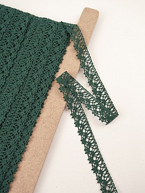 Кружево цв.темный хвойно-зеленый, ш.20мм, хлопок-90%, п/э-10%, рис.015/33