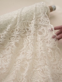 Мерный лоскут (ткань в отрезах)Кружевное полотно "Мелодия узоров" (фестон с 2х ст.)  цв.кремовый, ш.1.3м, хл-80%, нейлон-20%