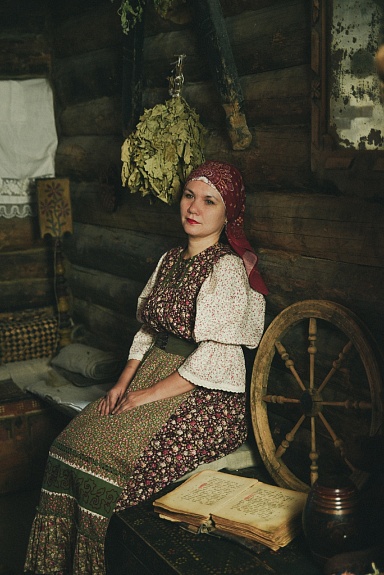 Народный костюм из импортного хлопка