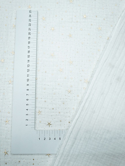 Муслин двухслойный с эф.жатости "Звездочки" (золотой глиттер) цв.белый, ш.1.4м, хл-100%, 140гр/м.кв