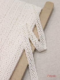 Шитье цв.кремовый (общая ширина 16мм, ширина вышивки 16мм), хлопок-100%, батист