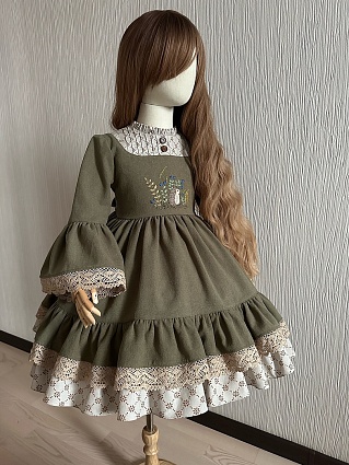 Детское платье из крапивы