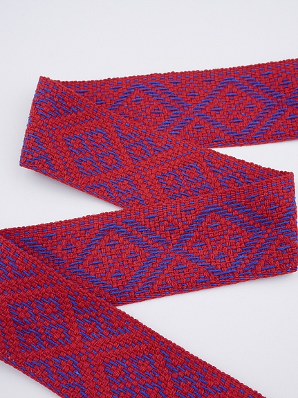 Лента тканая для поясов, 50мм Синие ромбы на красном