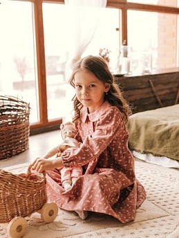 Детское платье из теплого хлопка "Мелкие листочки"