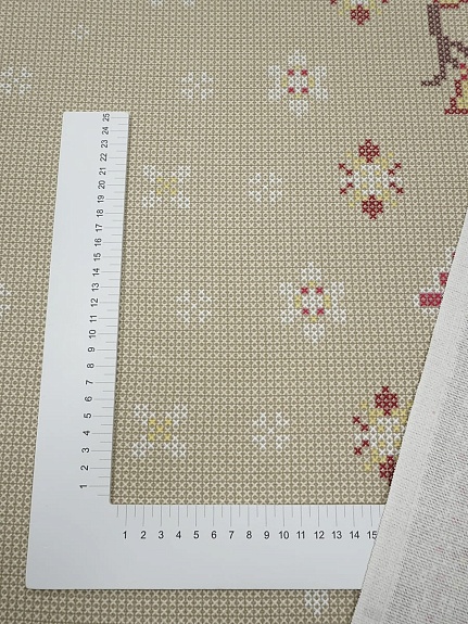 Мерный лоскут (ткань в отрезах) - Рогожка "Вышивка крестом на бежевом - цветы по кайме" цв.красный.