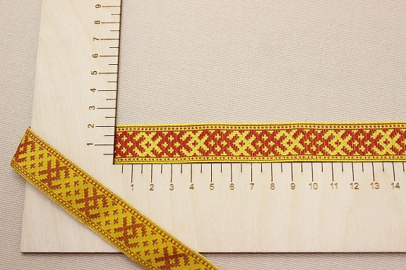 Жак.лента 21мм Красная вышивка на ярко-лимонном