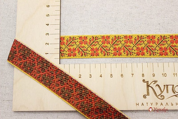 Жак.лента 23мм Красно-черные цветы на желтом