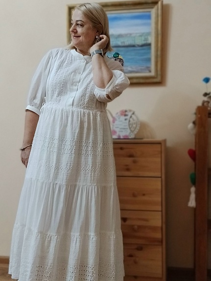 Платье из шитья "Ажурные полосы" цв.молочно-белый