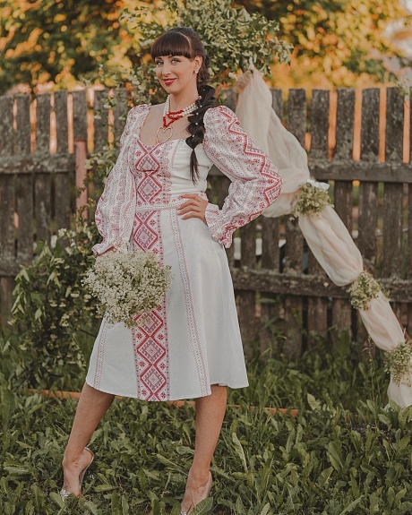 Платье из однотонной рогожки и рогожки "Каравай"