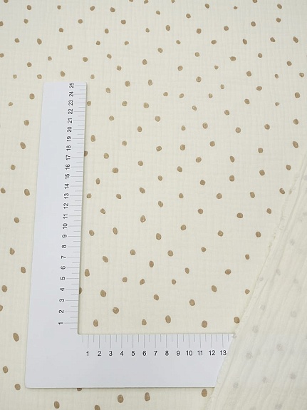 Муслин двухслойный с эф.жатости "Бежевые пятнышки на сливочном", ш.1.4м, хлопок-100%, 120гр/м.кв