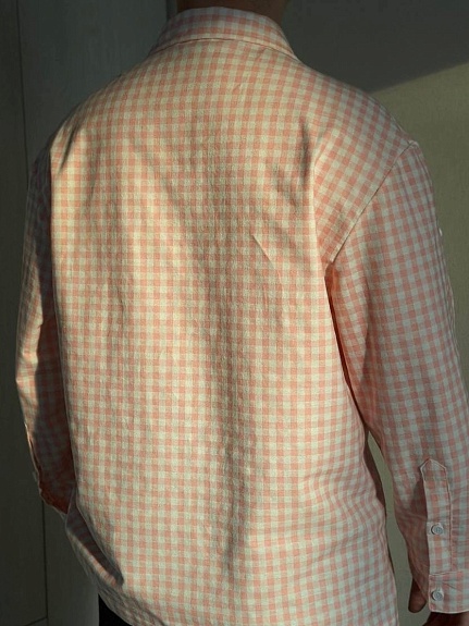 Рубашка из теплого хлопка в лососево-розовом цвете