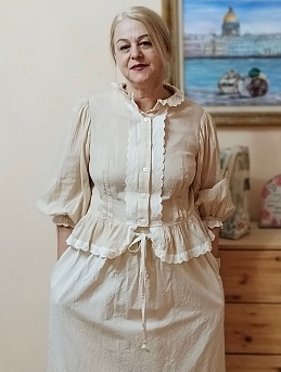 Блузка из батиста и юбка из бязи