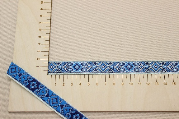 Жак.лента 17мм Лазурно-чернильный орнамент на нежной мяте