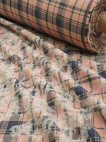 Фуле с вареным эффектом "Клетка" цв.лососевый/чернильный, ш.1.45м, хлопок-100%, 165гр/м.кв