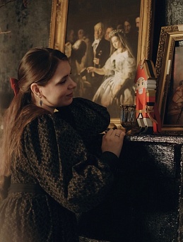 Праздничное платье из теплого хлопка "Винтажная брусничка"