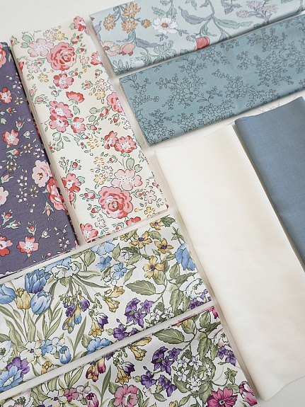 Набор тканей для рукоделия "Сатин: Богатство цветов", 45*30 см, 8 шт