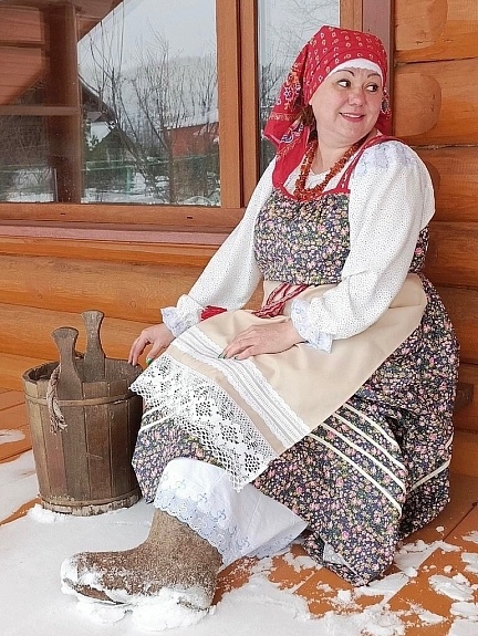 Костюм в народном стиле из бязи