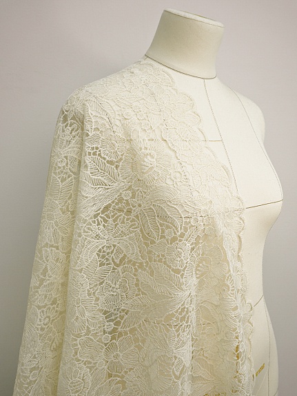 Кружевное полотно "Ажурный сад" (фестон с 2х ст.)  цв.кремовый, СОРТ2, ш.1.2м, хл-80%, нейлон-20%