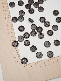 Пуговица темное дерево,15мм, 4 отверстия#047626