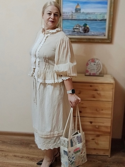 Блузка из батиста и юбка из бязи