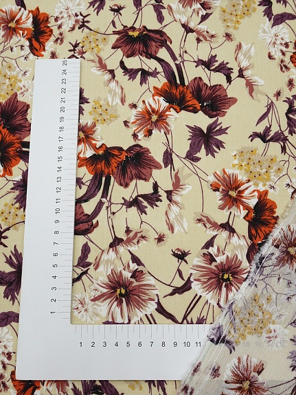 Креп-вискоза с эфф.жатости "Музыка цветов" цв.бежевый, ш.1.38м, вискоза-100%, 120гр/м.кв