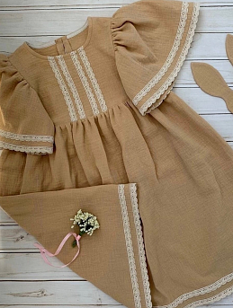 Детское платье с пышными рукавами из муслина