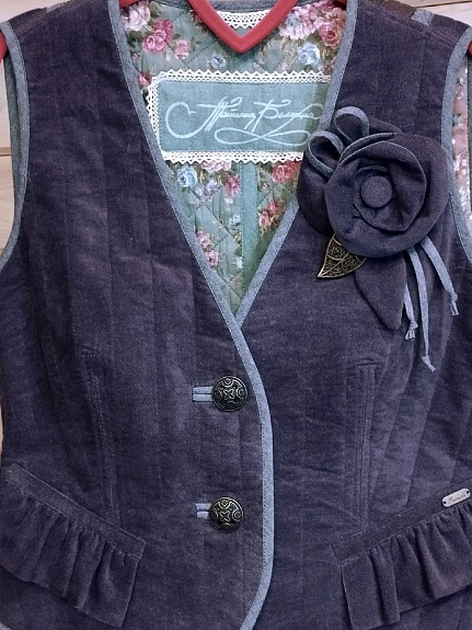 Жилетка из бархата