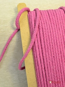 Шнур цв.бледная фуксия, 8мм, хлопок-100%#011081