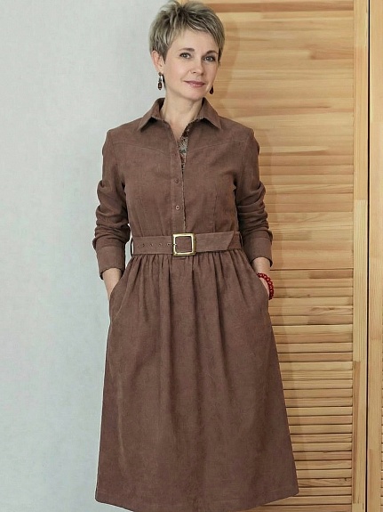 Платье из микровельвета и импортного хлопка в бежево-коричневом цвете