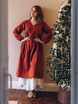 Новогоднее платье из крапивы Рами