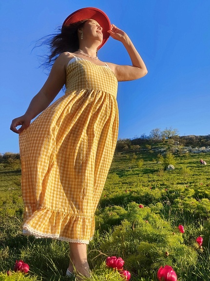 Сарафан из вареного хлопка в горчичном цвете