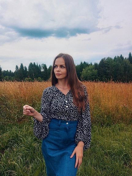 Блузка и юбка