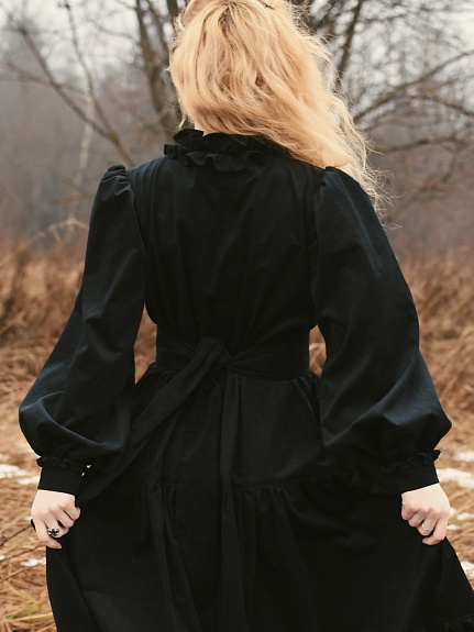 Платье из микровельвета в черно-зеленом цвете