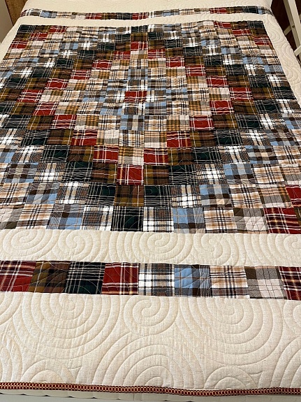 Пэчворк-покрывало из фуле и полульна