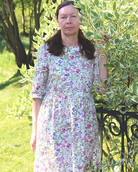 Платье из сатина "Богатство цветов"