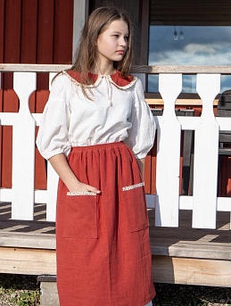 Накладной воротник и юбка из крапивы Рами