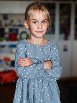 Детское платье из теплого хлопка "Звездопад"